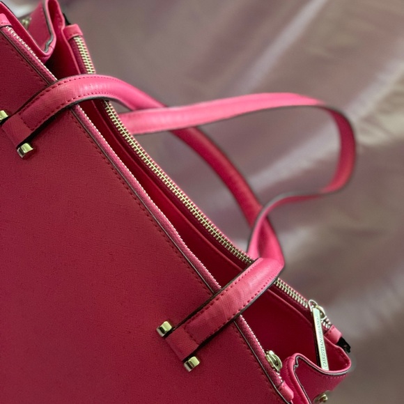 Women’s Christian Siriano Handbag - Picture 2 of 4